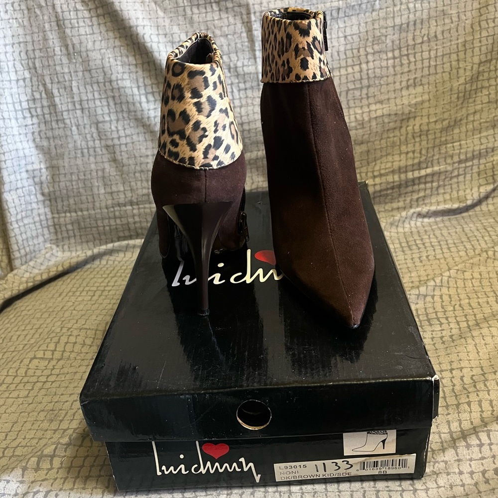 Luichiny Leopard Trim Brown Suede Ankle Boots
